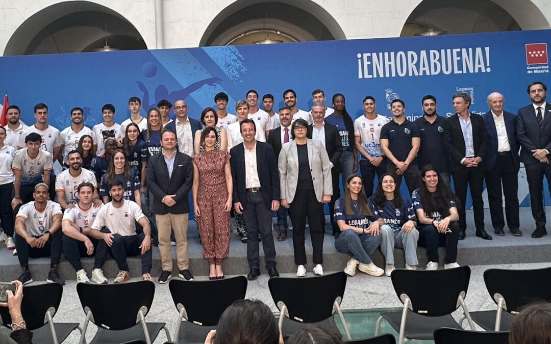 La Comunidad de Madrid homenajea al UC3M Voleibol Leganés por su ascenso a la Superliga