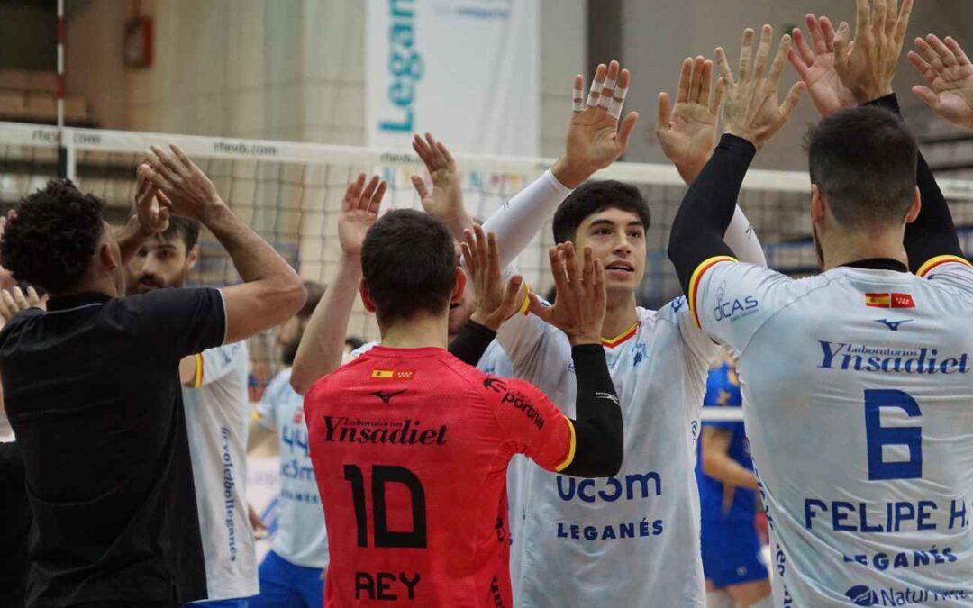 El UC3M Voleibol Leganés compite con carácter en la cancha del líder